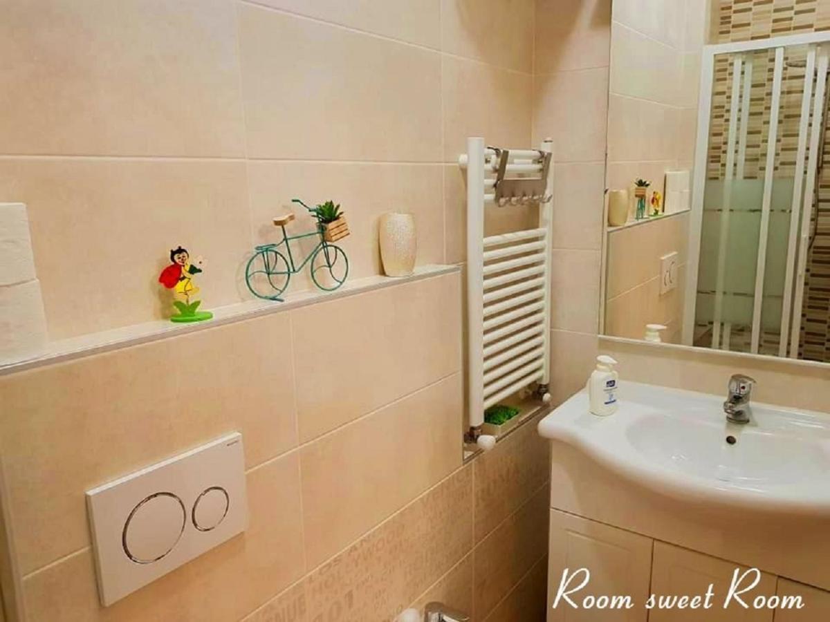 Room Sweet Room Bolonya Dış mekan fotoğraf